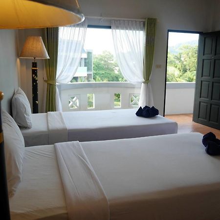 Blue Carina Hotel Phuket Eksteriør billede