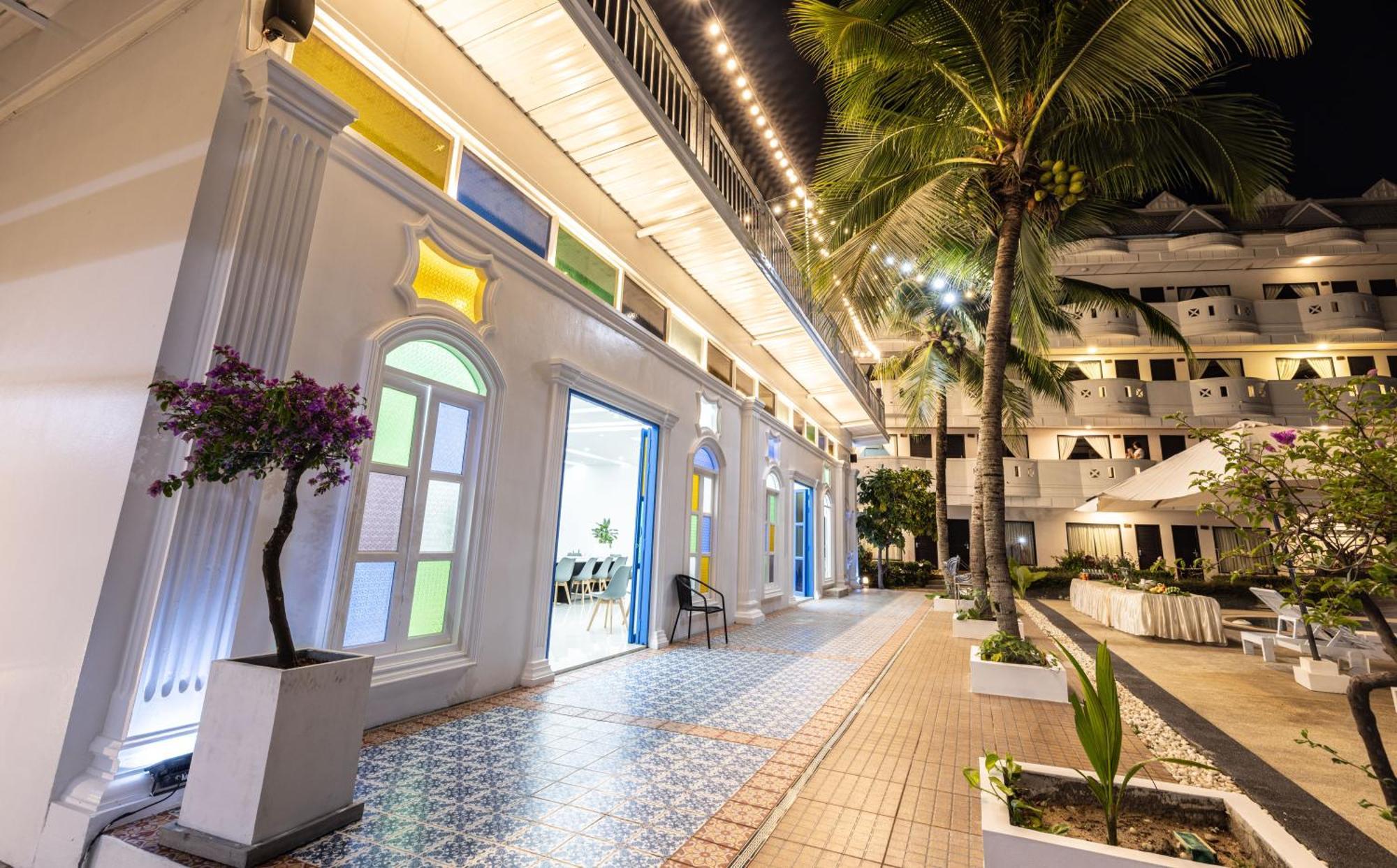 Blue Carina Hotel Phuket Eksteriør billede