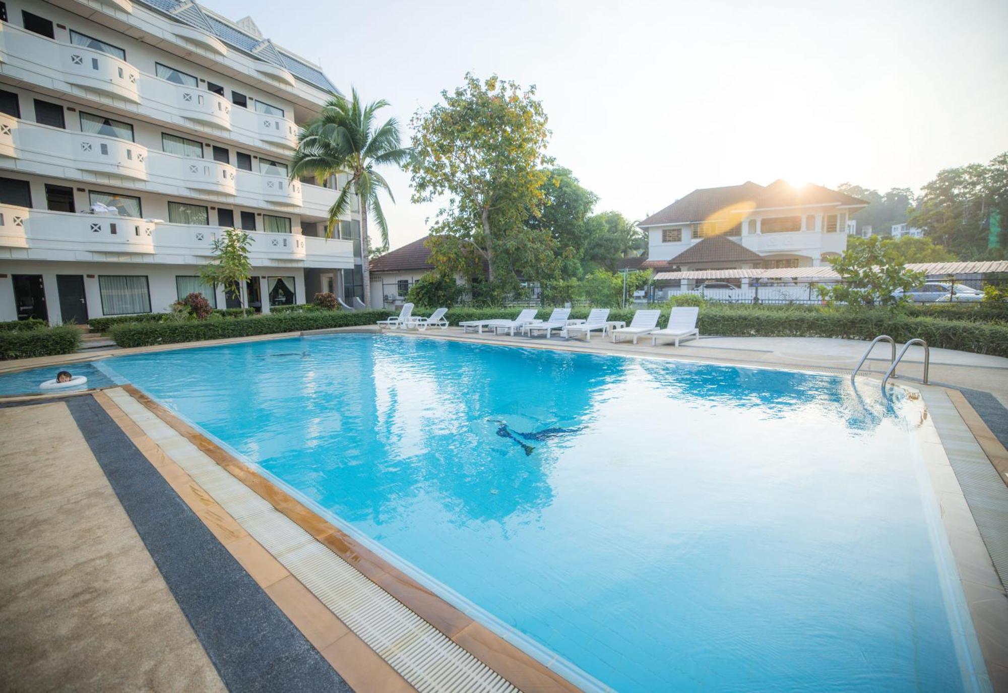 Blue Carina Hotel Phuket Eksteriør billede