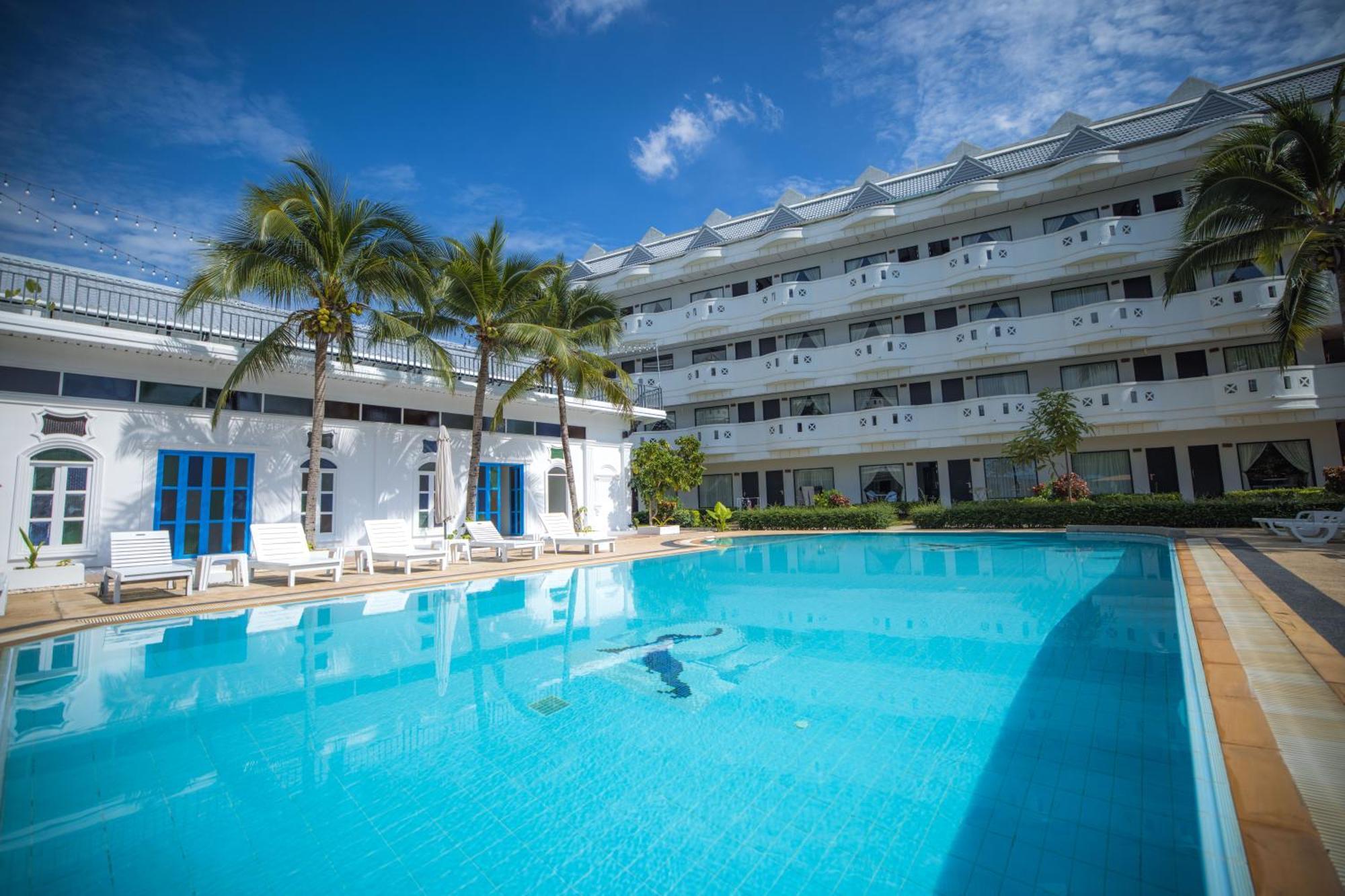 Blue Carina Hotel Phuket Eksteriør billede
