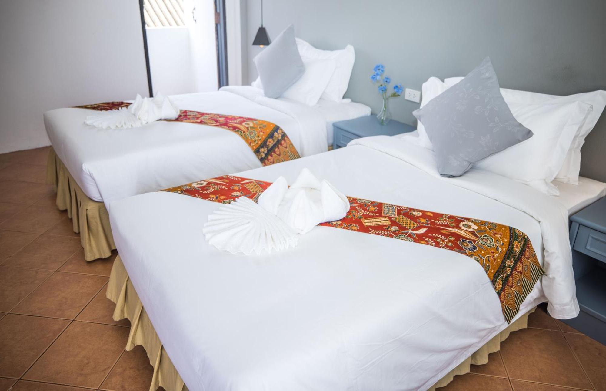 Blue Carina Hotel Phuket Eksteriør billede