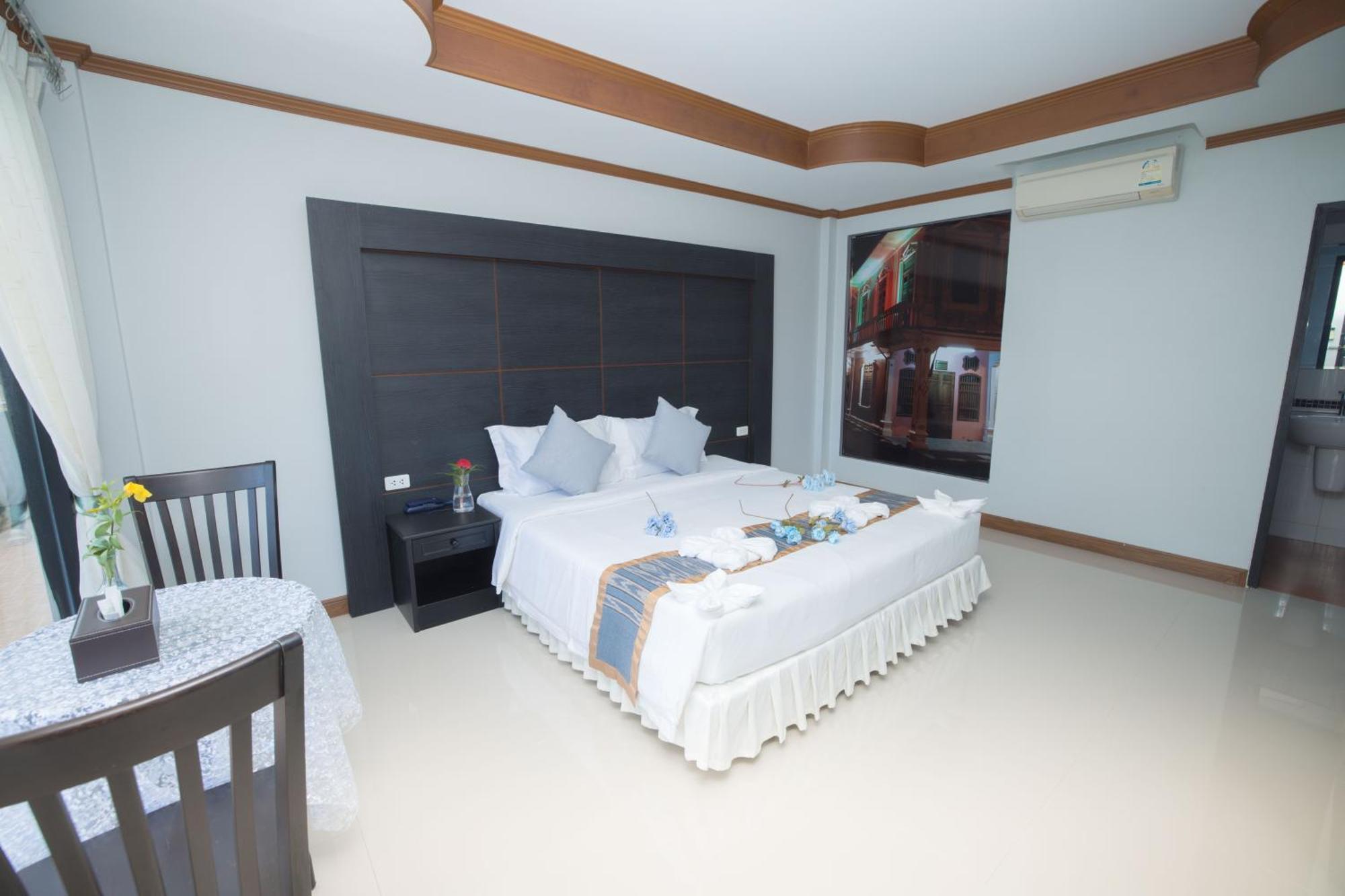 Blue Carina Hotel Phuket Eksteriør billede